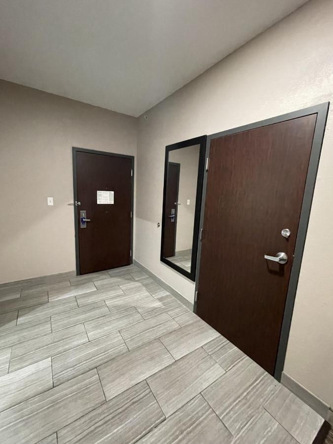Holiday Inn Express Hotel And Suites Ada By Ihg Dış mekan fotoğraf