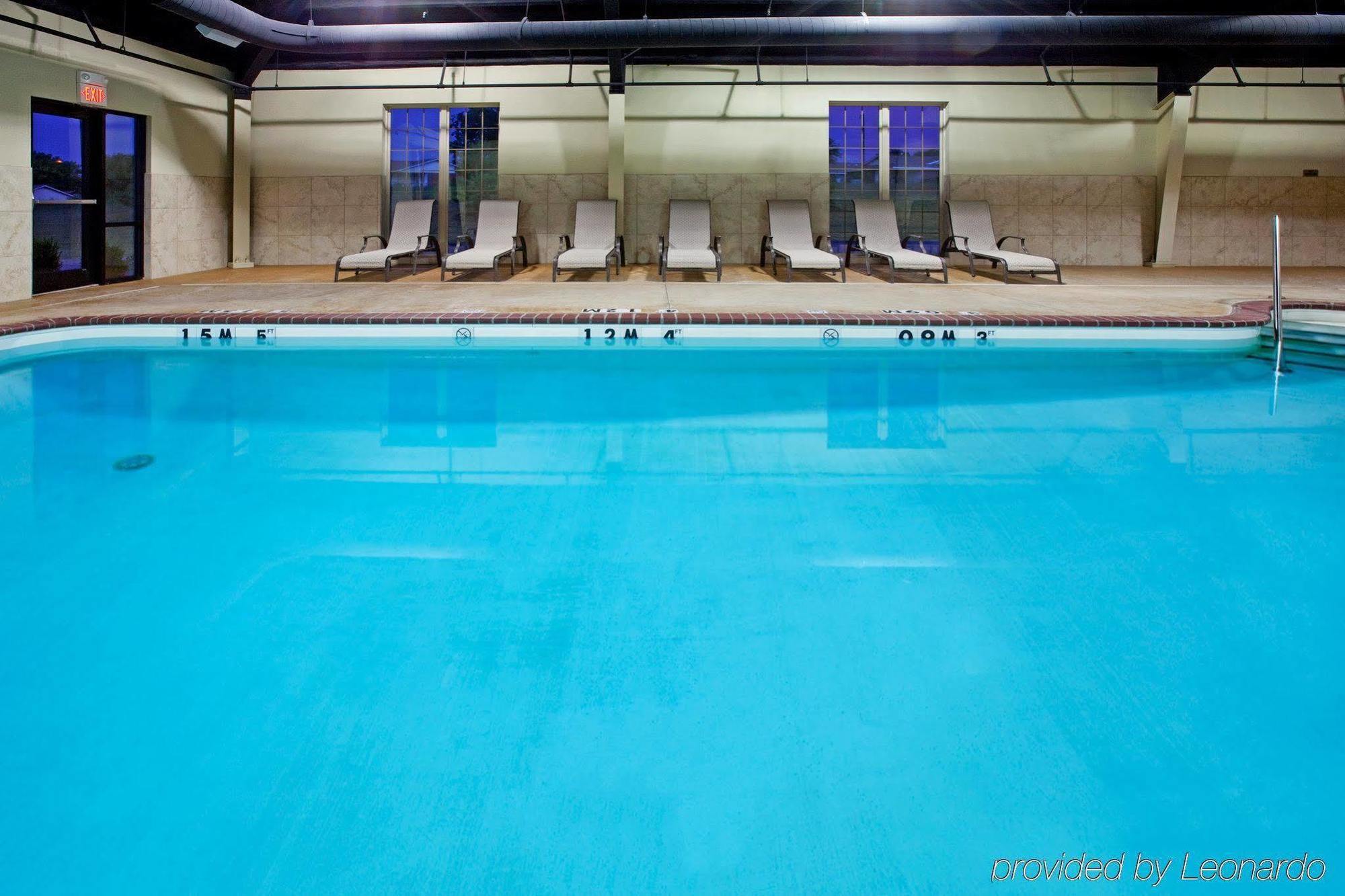 Holiday Inn Express Hotel And Suites Ada By Ihg Dış mekan fotoğraf